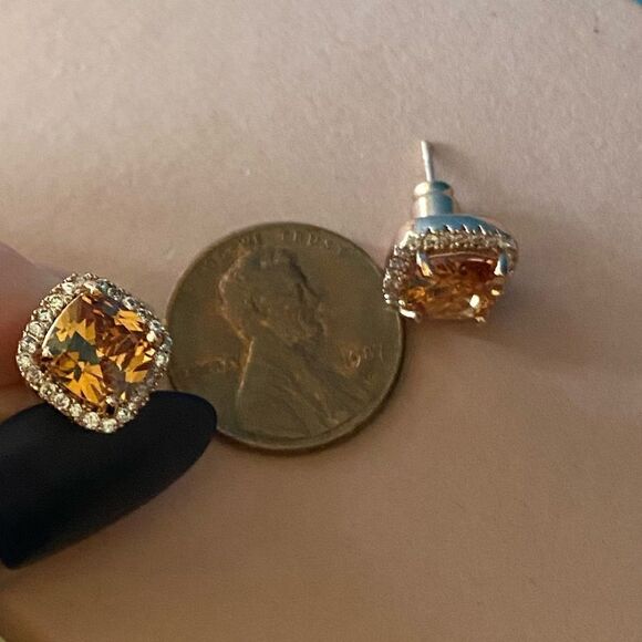 The Champagne Square Earrings 18K Rose Gold - Picture 8 of 9